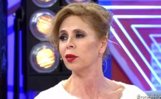 Ágatha Ruiz de la Prada deja claro que sigue 'soltera'