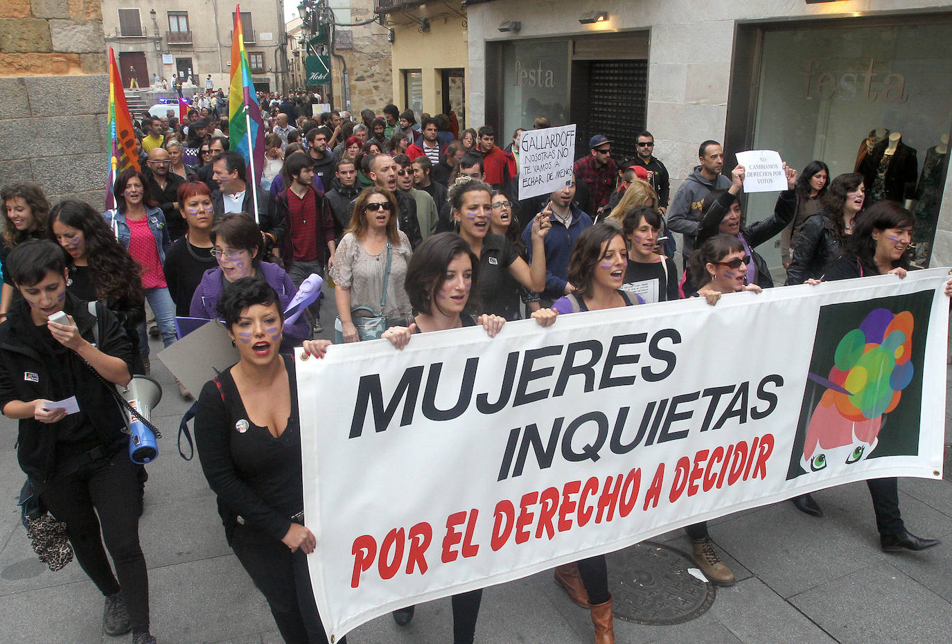IU reclama que el derecho al aborto sea efectivo en la provincia de Segovia