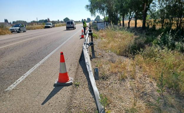 Vuelca una furgoneta en Sardón de Duero aunque no deja heridos