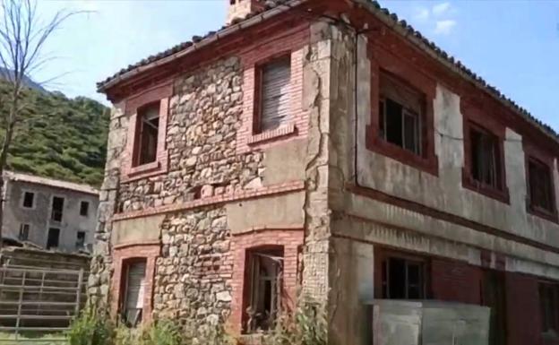 Camposolillo, el pueblo abandonado de León que perteneció a Comisiones Obreras de Valladolid