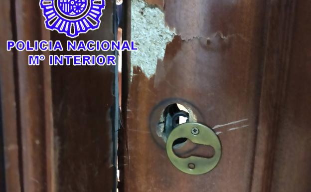 Dos mujeres detenidas por robo con fuerza en una vivienda de Parquesol