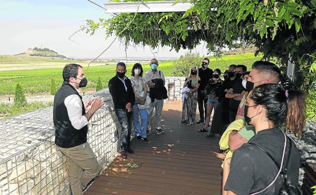 Las bodegas buscan en el enoturismo un balón de oxígeno para sortear la pandemia