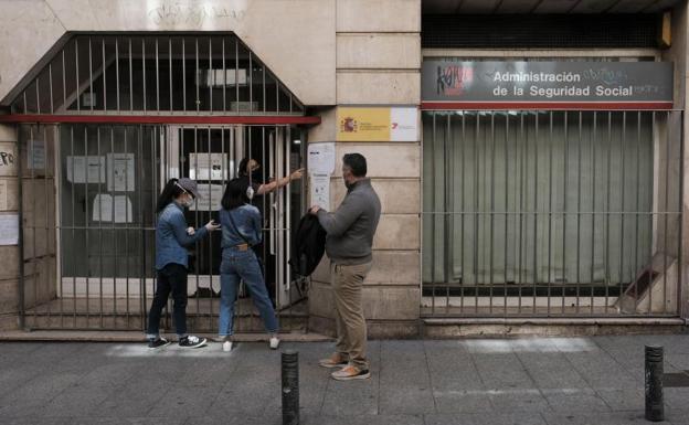 El Ingreso Mínimo Vital llega a uno de cada cuatro solicitantes en Castilla y León