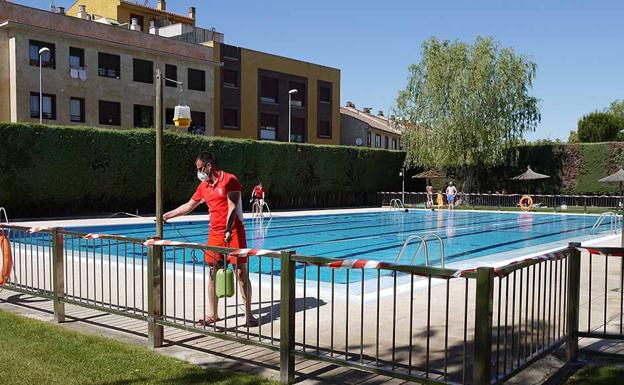 Las piscinas de Carbajosa abrirán el sábado con turnos de mañana y tarde