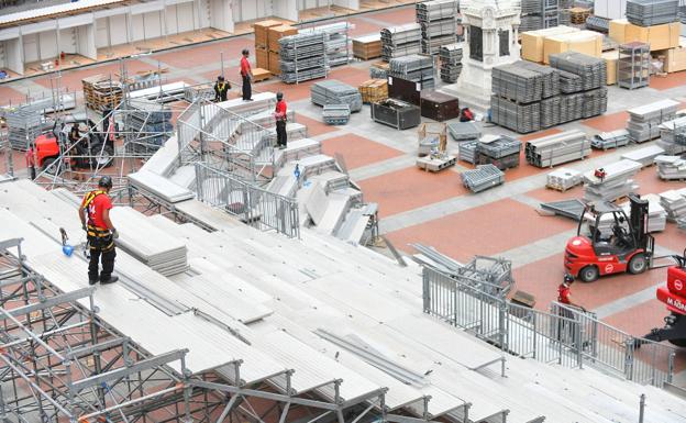 La Plaza Mayor de Valladolid se prepara para recibir a los mejores jugadores del mundo