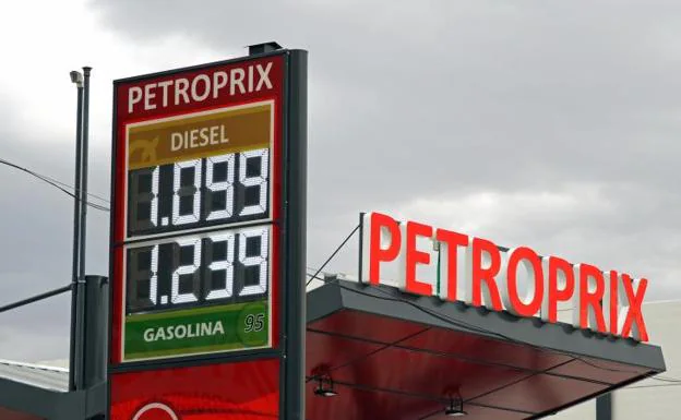 La elección de gasolinera permite ahorrarse más de 11 euros al llenar el depósito en Castilla y León