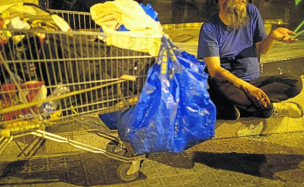 Cáritas contratará un trabajador para atender «a pie de calle» a personas sin hogar