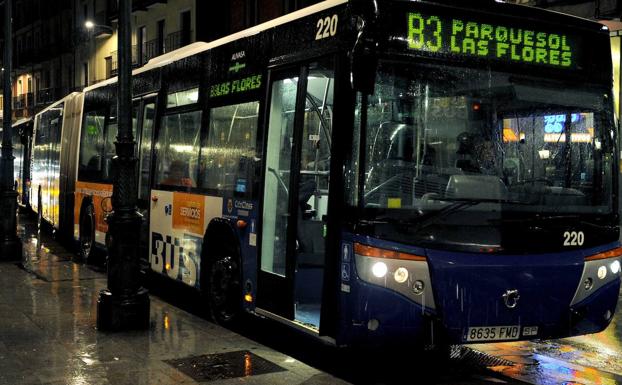 Auvasa recupera el bus 'búho' este viernes después de 15 meses