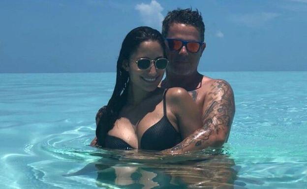 Alejandro Sanz y Rachel Valdés disfrutan de una inolvidables vacaciones