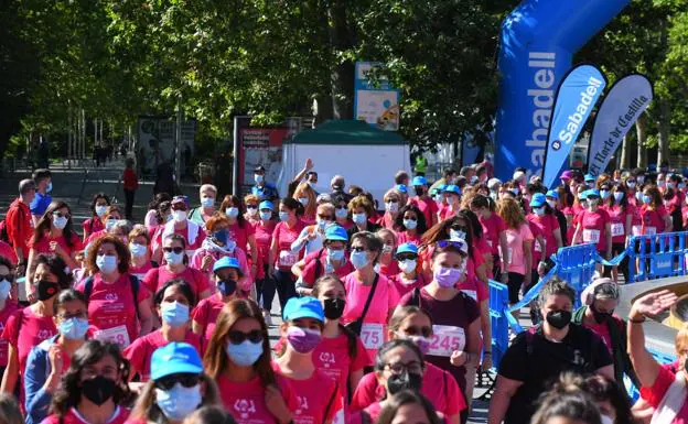 La IV Marcha y Carrera de las Mujeres reúne a más de 500 personas en Valladolid