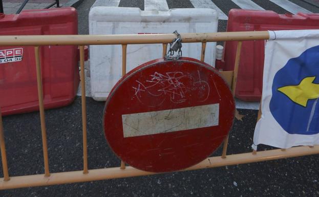 Las obras en la calle San Lorenzo obligan a realizar cortes de tráfico en el centro de la ciudad