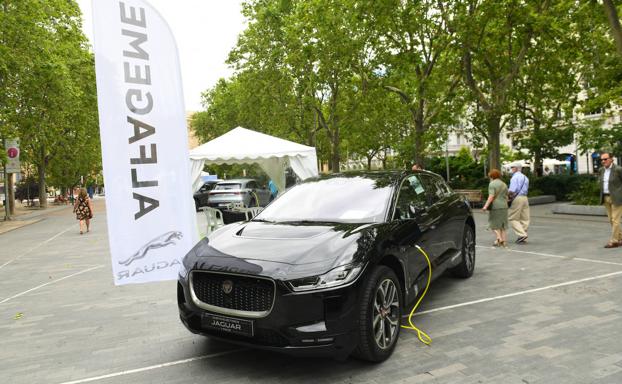 Gran exposición de vehículos eléctricos durante toda la jornada de hoy en el Campo Grande