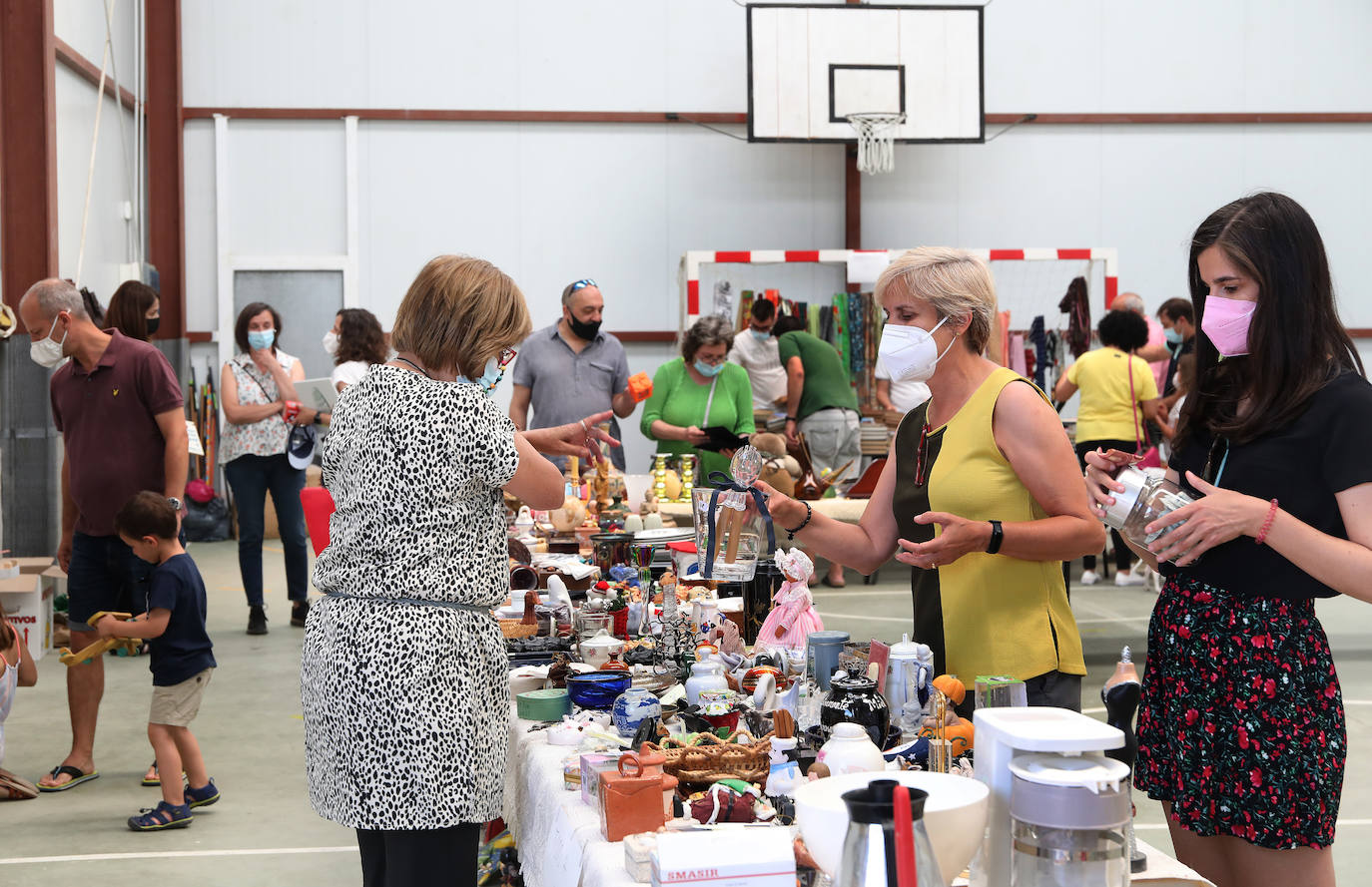 Mercadillo solidario en Ribas de Campos