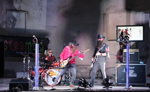 Teatro y música en acción