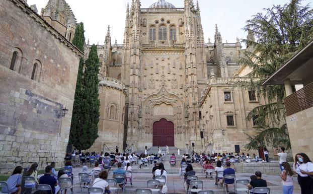 Estos son los destinos de la OsCyL este verano en su programa de 'Plazas Sinfónicas'