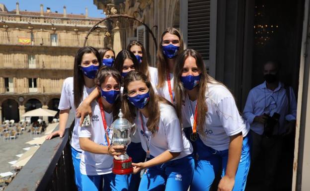 García Carbayo destaca el talento y los valores de la cantera del CB Avenida