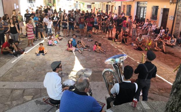 El aumento de la incidencia de la covid hace peligrar las ferias programadas