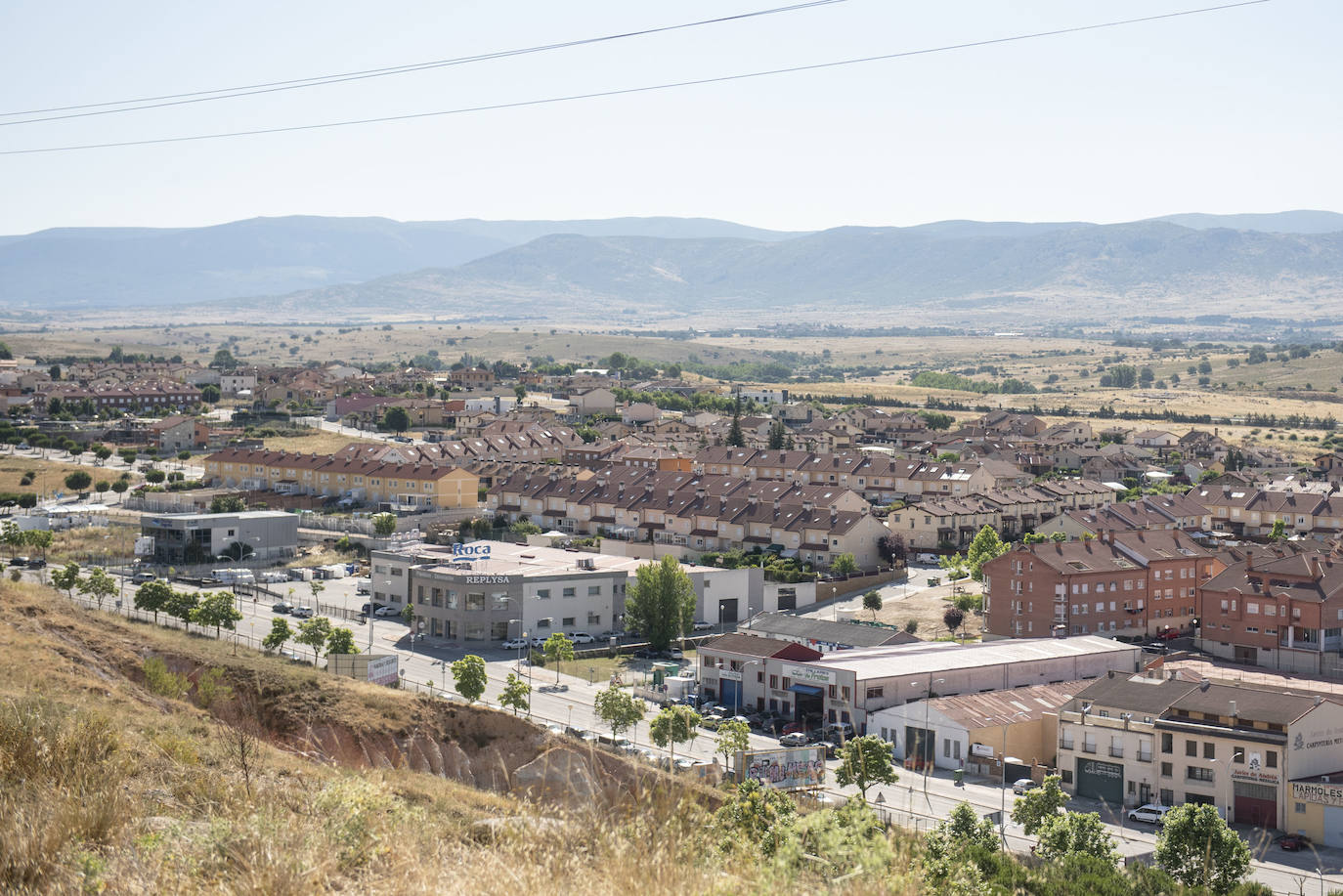 Una avería deja a los vecinos de La Lastrilla más de 4 horas sin agua