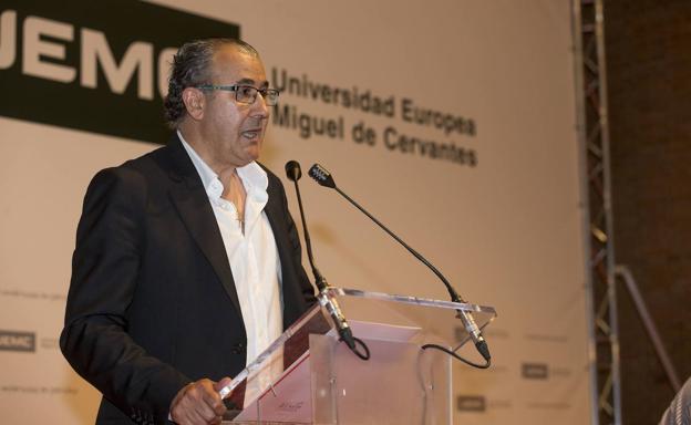 'Historias de vino imposibles' y más, en el Curso del vino de la UEMC que rinde homenaje a Luis Barcenilla