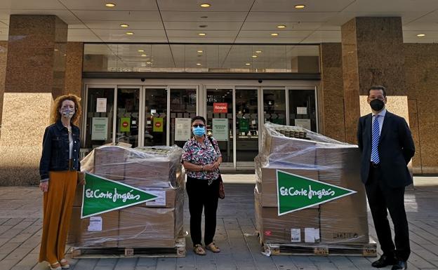 El 'Banco de ropa' de Salamanca recibirá más ropa y calzado gracias a un nuevo convenio