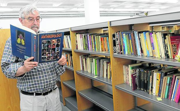 La Yutera recibe 1.200 libros y se convierte en referente nacional sobre antropología