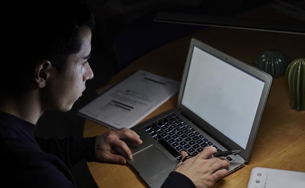 Educación concede más de 3.300 becas para la adquisición de dispositivos digitales