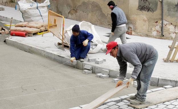 Los afiliados extranjeros a la Seguridad Social suben en Castilla y León un 11,65% en junio