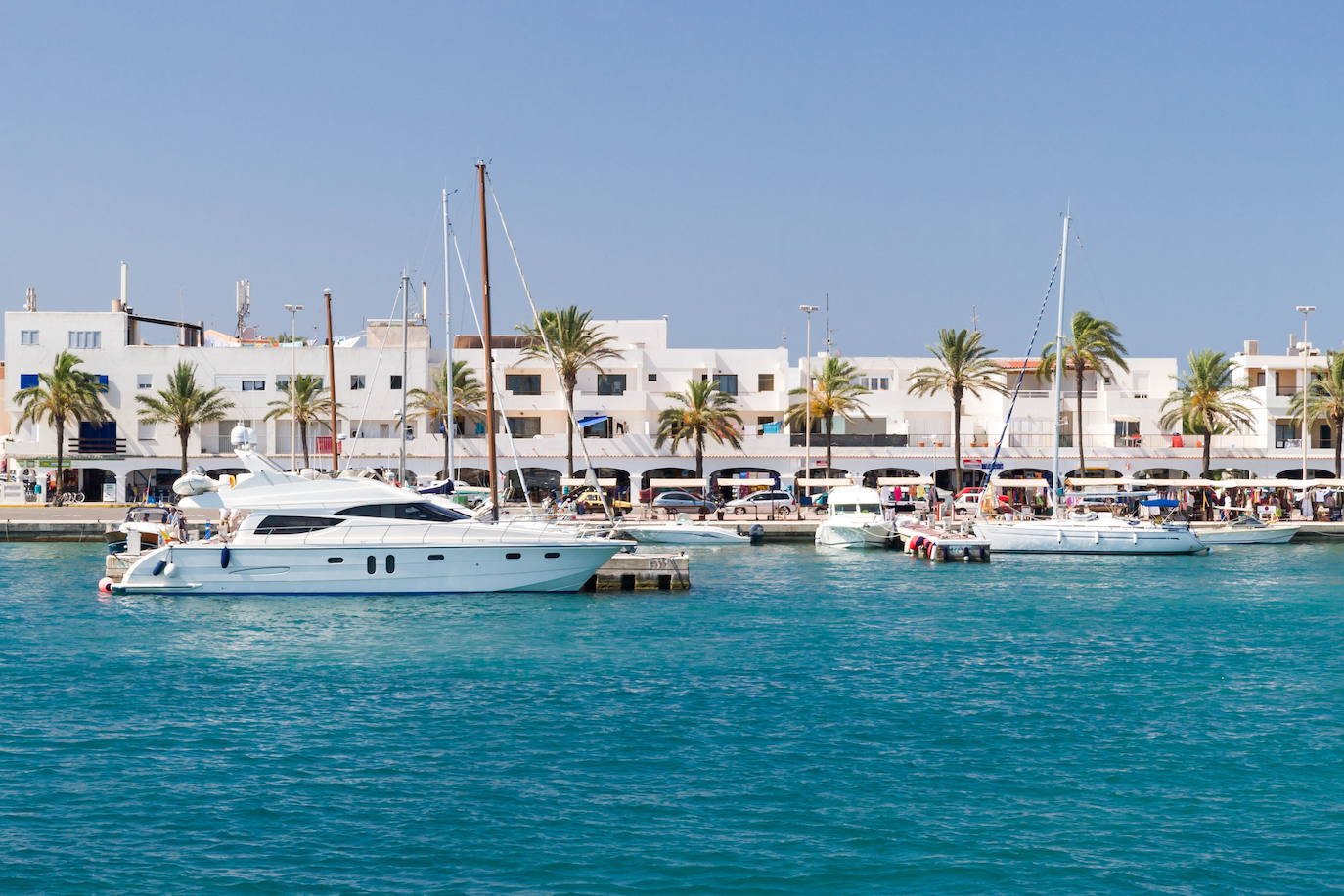 Pueblos blancos que visitar este verano en España
