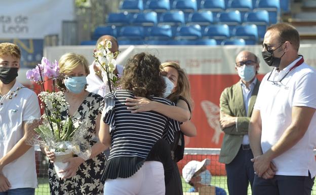 El recuerdo de Pedro Muñoz preside la inauguración del Open Castilla y León