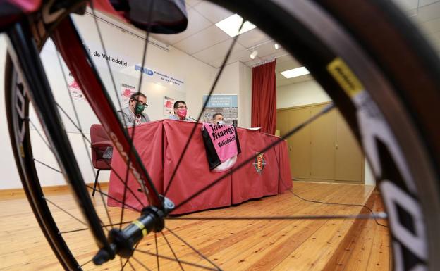 Dos centenares de atletas participarán en el Triatlón de Valladolid