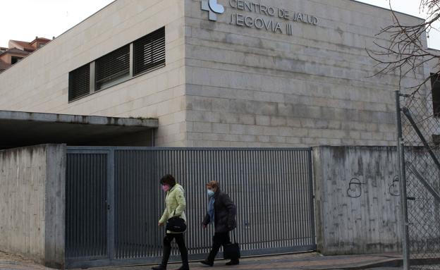 PSOE e IU reclaman recuperar la consulta por la tarde de pediatría en Segovia III