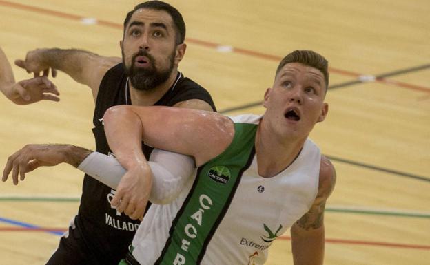 El UEMC Valladolid gana músculo y potencia en su juego interior con la llegada de Jordy Kuiper