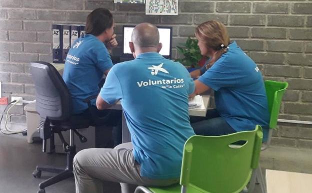 La nueva cooperación: 60 voluntarios colaborarán en proyectos de desarrollo internacional desde casa este verano