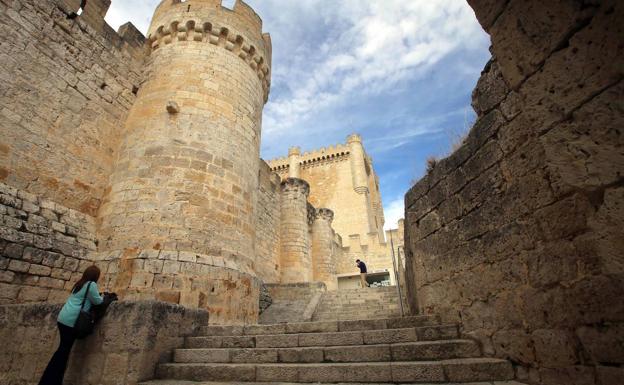 La Diputación de Valladolid ofrece un amplio programa cultural en sus centros turísticos