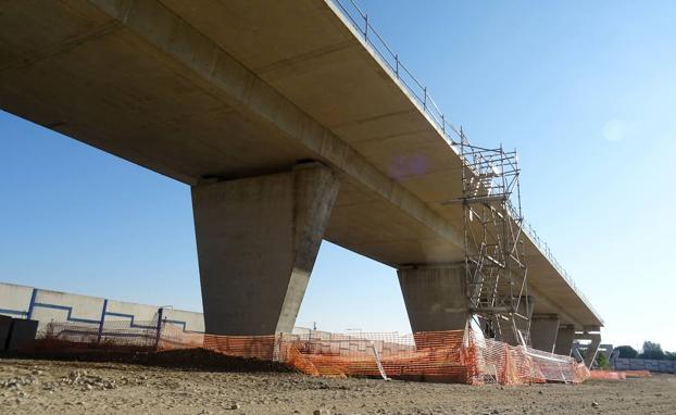 Adif licita por 17 millones las obras de seguridad de la Variante Este de Mercancías de Valladolid