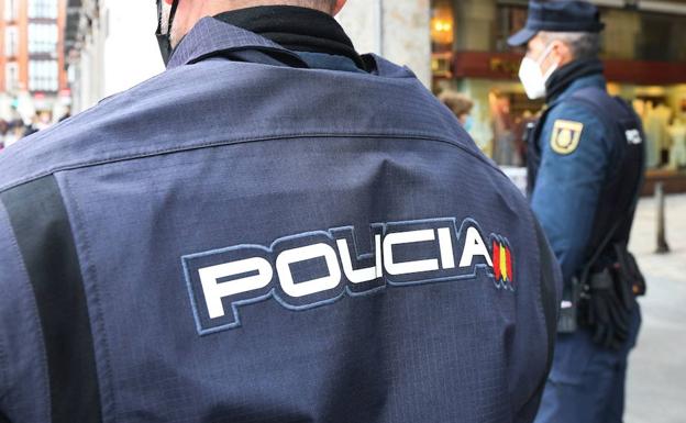 Detenido en León por intentar degollar a su novia con un cúter