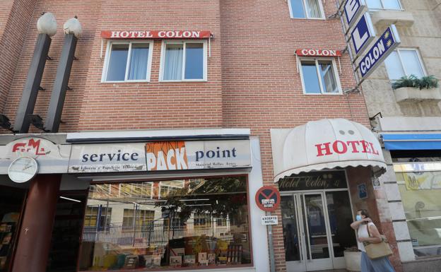 El cerrado hotel Colón de Palencia se transformará en un edificio de 16 apartamentos turísticos