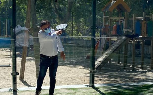 Wamba estrena sus pistas de pádel con mucha demanda juvenil
