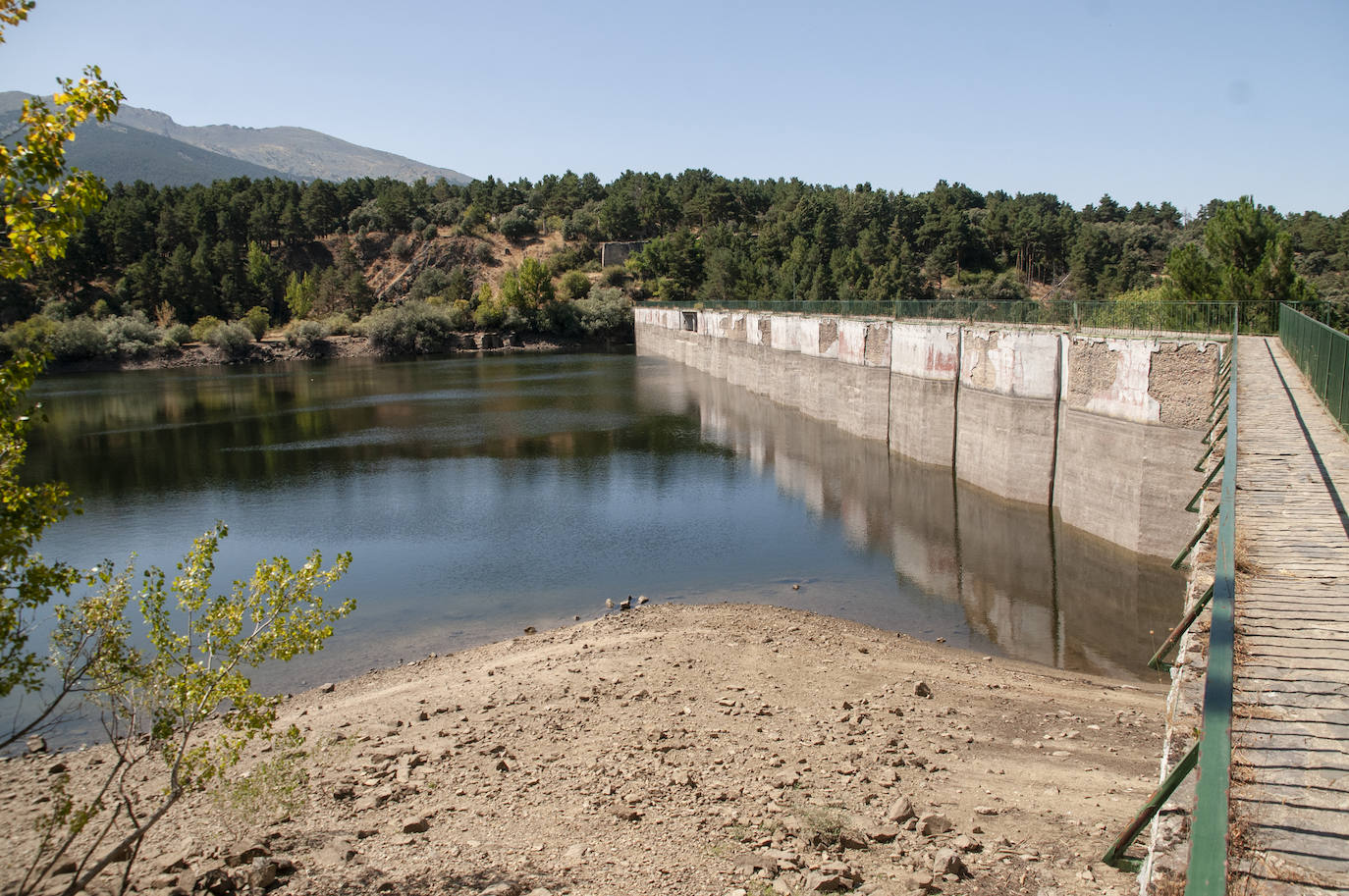 Las reservas del Pontón garantizan el abastecimiento estival a la capital