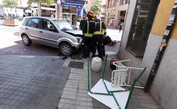 Muere una mujer tras un atropello múltiple en Ponferrada que deja además cinco heridos