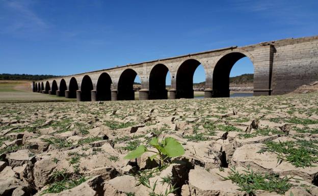 Iberdrola asegura que la explotación de los embalses sigue «los condicionantes medioambientales establecidos»