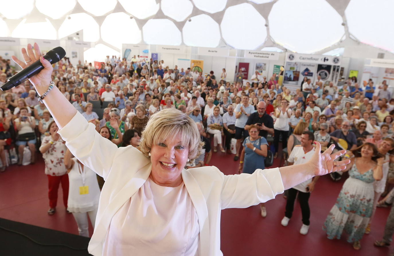 «No importa si el pueblo es grande o pequeño, todos deben disfrutar», afirma Karina, que actúa hoy en Palencia