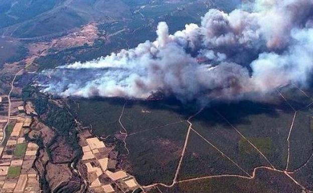 Suárez-Quiñones recuerda que se preveía que el de Navalacruz «sería un gran incendio»