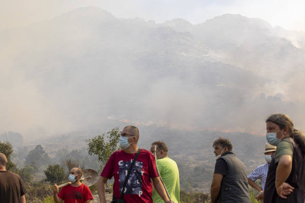 Así se activó el protocolo para actuar en el incendio de Navalacruz