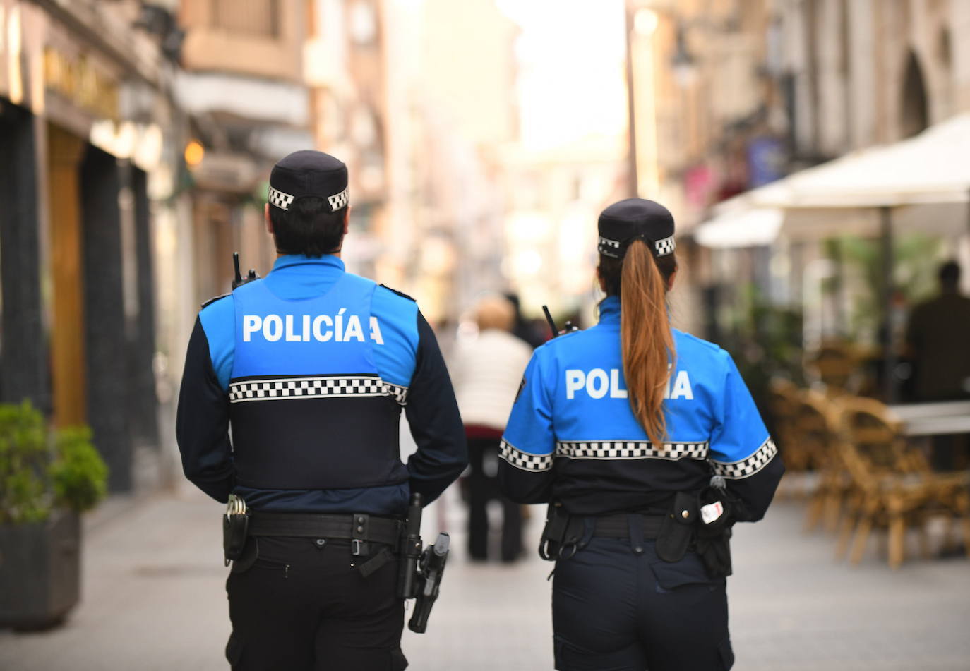 Detenido en Valladolid un hombre tras abalanzarse sobre un policía