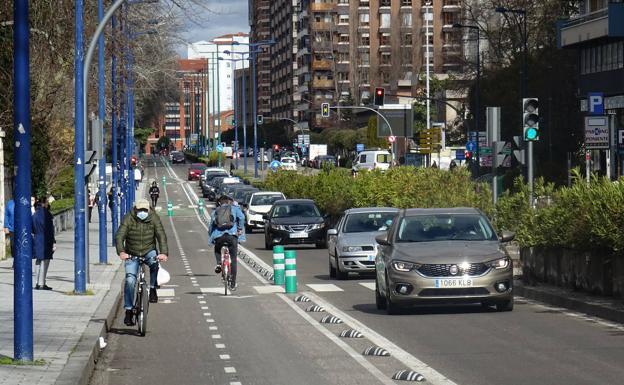 Una veintena de cortes condicionan el tráfico de Valladolid hoy martes