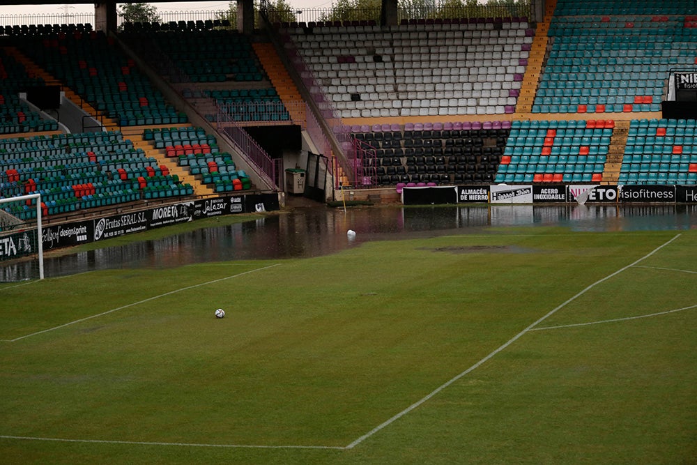Salamanca CF UDS - Guijuelo suspendido por la lluvia