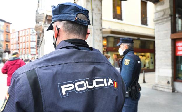Detenido en Valladolid tras agredir en dos ocasiones a un hombre y robarle el teléfono