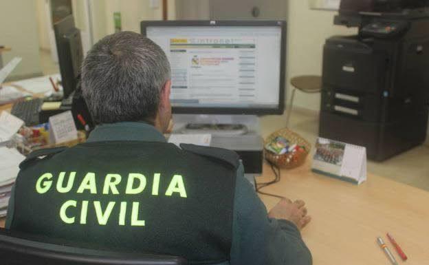 Detenido en Cantalejo por hacerse pasar por policía y humillar a una persona con discapacidad