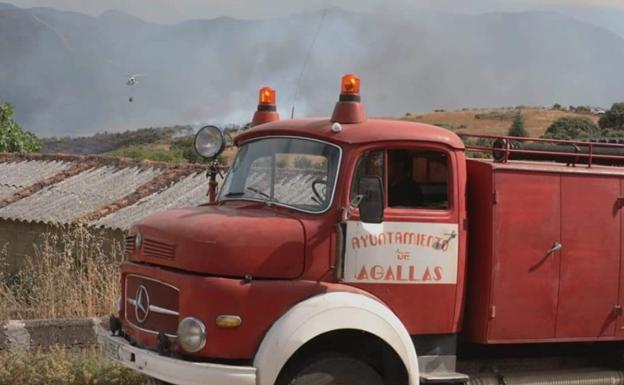 La Junta retira la ayuda para mantener el camión autobomba contra incendios de Agallas